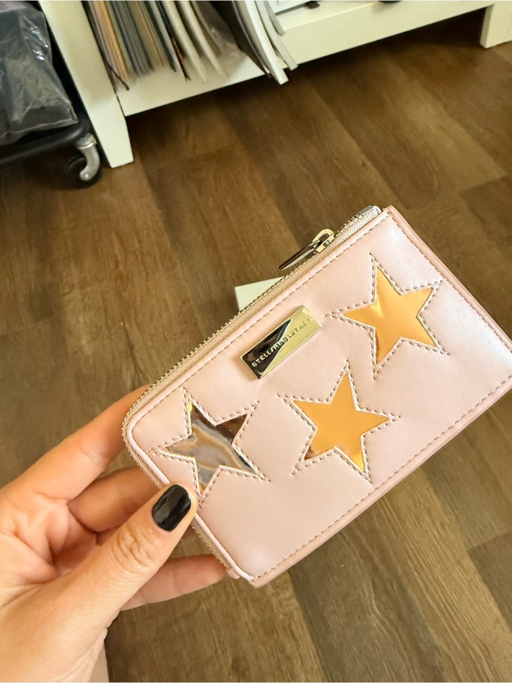 Stella McCartney Pink Star Zip Wallet - Picture 2 of 8